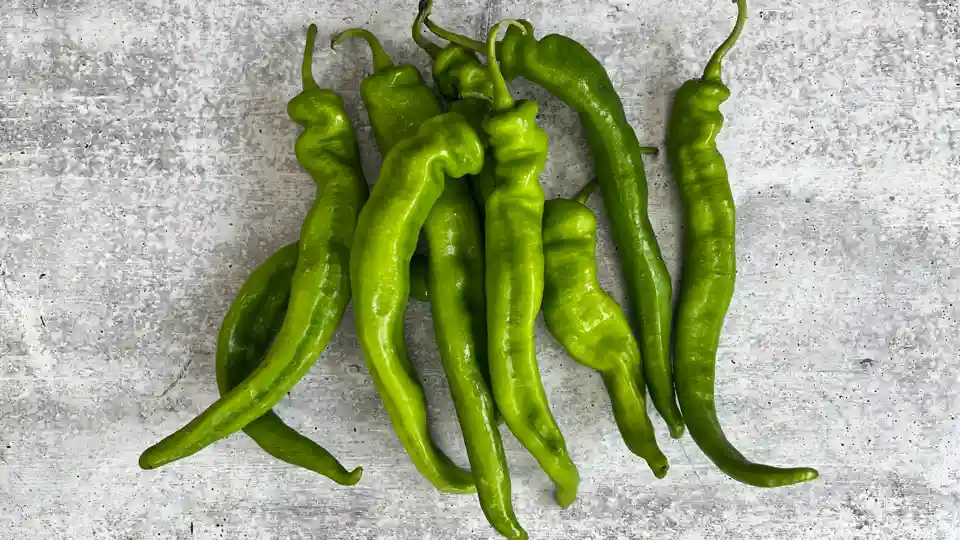 Peppers: Long Hots