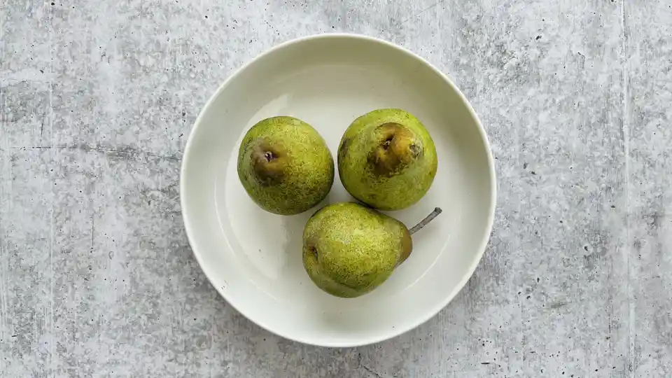 Pears: Sunrise